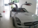 Mercedes SLS